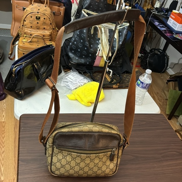 Gucci Monogram adjustable crossbody Bag PVC Leather - Picture 11 of 11